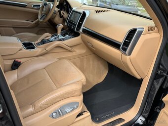 Porsche CAYENNE Facelift - 10