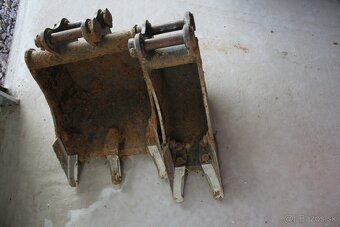 minibager CAT 301.8c 1,8t - 10