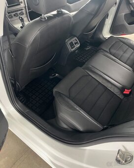 Predám VW Golf 7 R-line, 1.2 TSI, rok 2014,77kw - 10