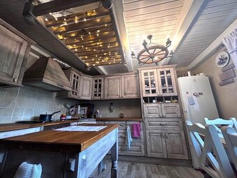 Dva rodinné domy v srdci Myjavských kopaníc – pokoj, príroda - 10