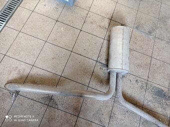 Rozpredám trafic vivaro 2010 2,5dti 107kw - 10