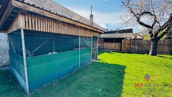 Na predaj rodinný dom vo V. Uherciach – pozemok 853 m2 – rek - 10