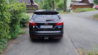 Ford FOCUS - 10