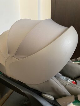 Polohovateľná autosedačka Cybex Cloud Z2 i-Size - 10