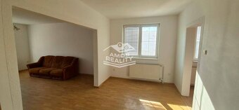 Priestranný 6 i RD, pozemok 280 m2, obec Jakubov, skvelá cen - 10