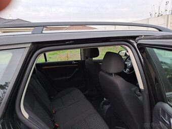 Predam Volkswagen Golf 6 Combi 1.6. TDI 77 KW Rok 2011 - 10