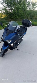 Yamaha Tmax 530 DX - 10