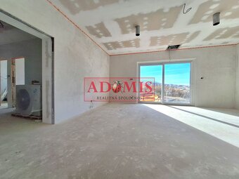 ADOMIS - predám bezbariérový bungalov Ruskov, 650m2, 3x kúpe - 10