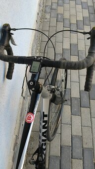 Giant Defy 4 - 10