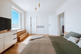 | Moderná novostavba Rodinného domu s krásnym pozemkom v Zál - 10