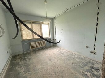 3 izbový byt 73m2, garáž, záhrada 163 m2, Jahodná - 10