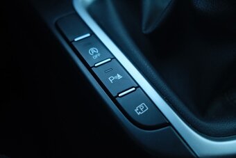 KIA Ceed - 10
