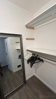 Prenájom 2-izbového bytu (64 m²) s loggiou – Staré Mesto, - 10