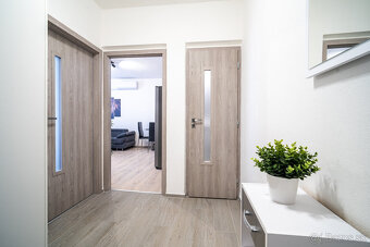 Na predaj útulný 2-izbový byt vo Vrábloch - 10