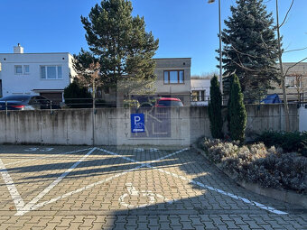 1 IZBOVÝ BYT NITRA, NOVOSTAVBA, BALKÓN, PARK. MIESTO - 10