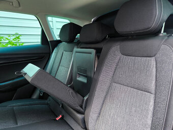 Škoda Karoq 1.6TDI Style DSG 1.majiteľ (Možný odpočet DPH) - 10