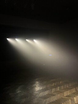 Shehds mini 7R 230w otočné hlavy - 10