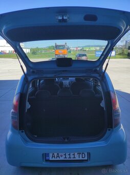 Daihatsu Sirion 1,3benzín Automat - 10