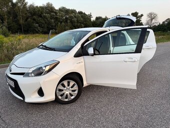 Toyota Yaris 1.5 Hybrid Style Selection VVT-iE Automat - 10