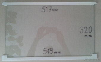 Predám sklenené police do chladničiek - 10