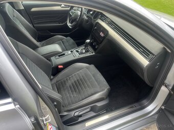 Volkswagen Passat Variant 2.0 TDI ELEGANCE DSG - 10