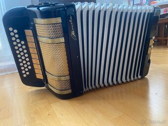Heligonka Hohner Monika 4Hlas CF + Remene + Kufor - 10