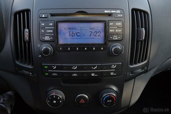 Hyundai i30 CW 1.4i MPI CVVT Classic AC - 10
