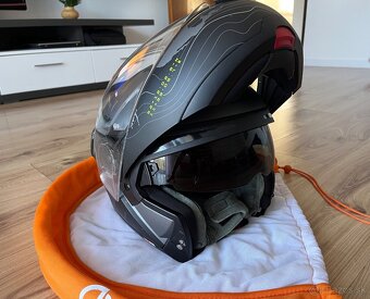 Schuberth C4 pro Magnitudo + zabudovaný SENA SC1 - 10