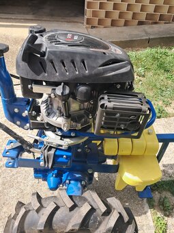 Malotraktor agzat Rato 225 DIF - 10