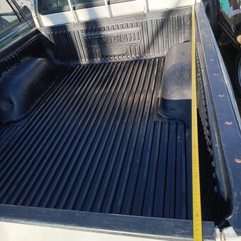 Mitsubishi L200 - 10