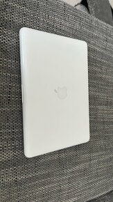 Apple MacBook - 10