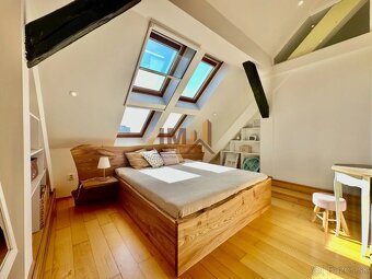 PREDAJ EXKLUZÍVNY VEĽKOMETRÁŽNY 4i MEZONETOVÝ BYT S BALKÓNOM - 10