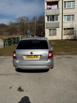 Divoz gb: Škoda Superb 1.6 TDI (2013) – pravostranné riaden - 10