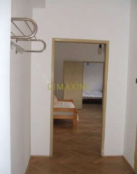2- izbový byt na Jakubovom námesti - 10