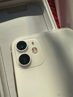 iPhone 11 White 64 GB - 10