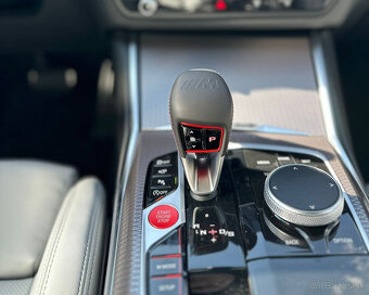 BMW M3 Competition - 10