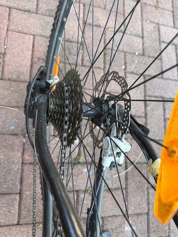 Predám 2 bicykle elektro Trek - 10