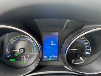 Toyota Auris hybrid 2018 LPG - 10