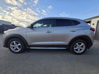 Hyundai Tucson - 10