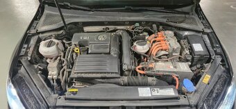 Volkswagen Golf GTE 1.4 TSI DSG 150 kW - 10
