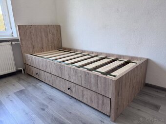 Predám kvalitné pevné jednolôžkové postele- NOVE - 10