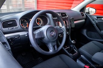 Volkswagen Golf 1.6TDI Comfortline - NOVÁ STK/EK - 10