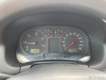 Predám vw golf 4 1,9 tdi - 10