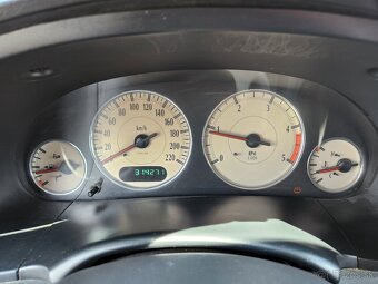 Chrysler voyager - 10