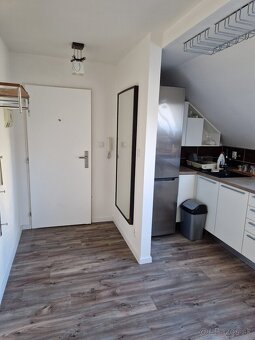 2- izbový byt v centre Žiliny - 10