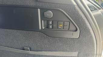 VW Touareg 3,0TDi - 10