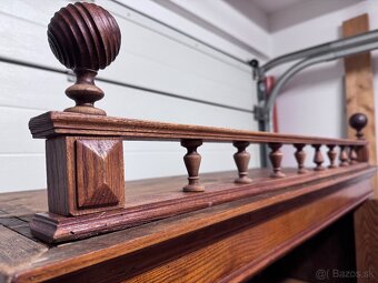 Starožitná skriňa - 10