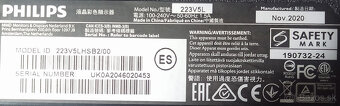 20/22" LCD monitory - 10