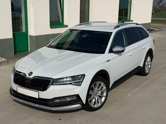 Škoda Superb Combi 2.0 TDI SCR Scout 4x4 dsg,140KW,A7..Kup.v - 10