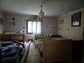 Chalupa v nádhernom prostredí H.Marikovej - 10